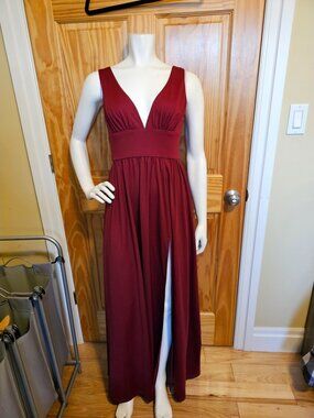 💙 76. Ever Pretty Size Small Maroon Formal Dress